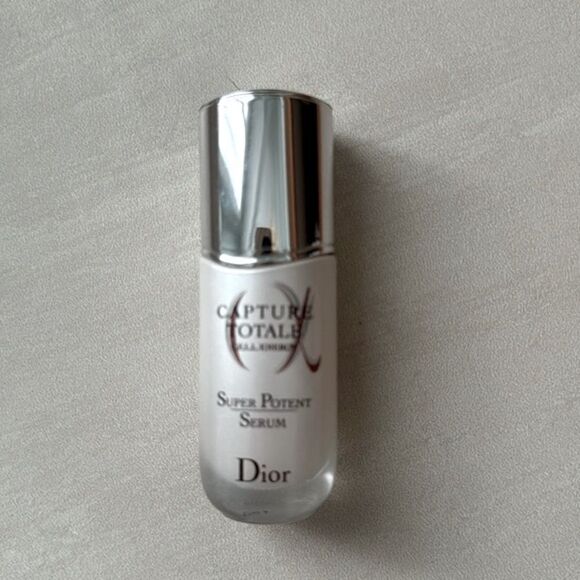 New Dior Capture Total Super Potent Serum 10ml - Picture 3 of 5